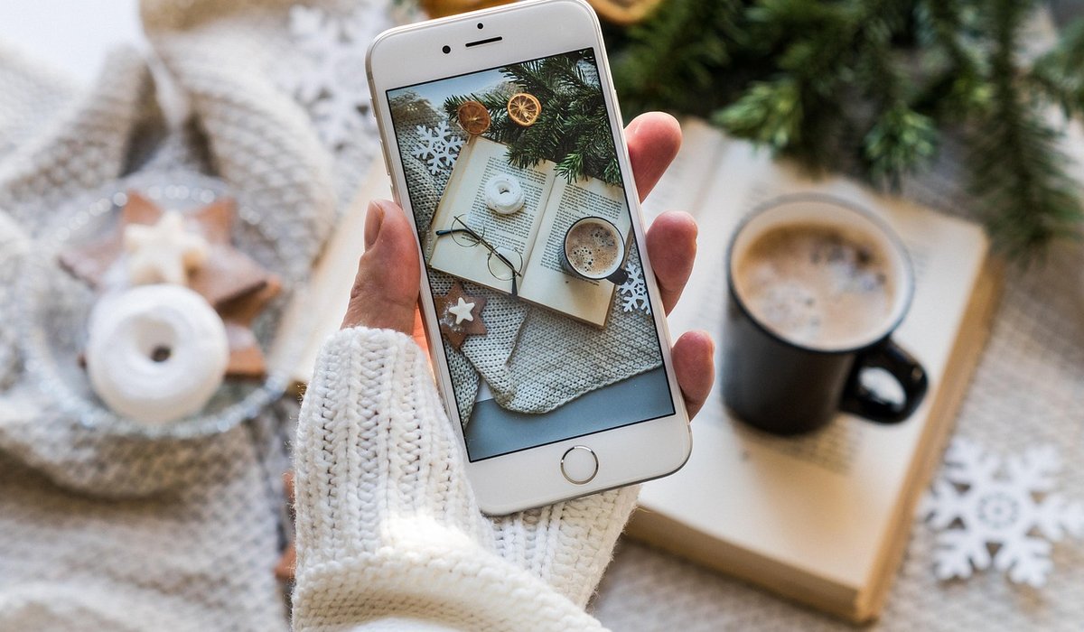 Best Winter Reads for Slow Afternoons by the Fire